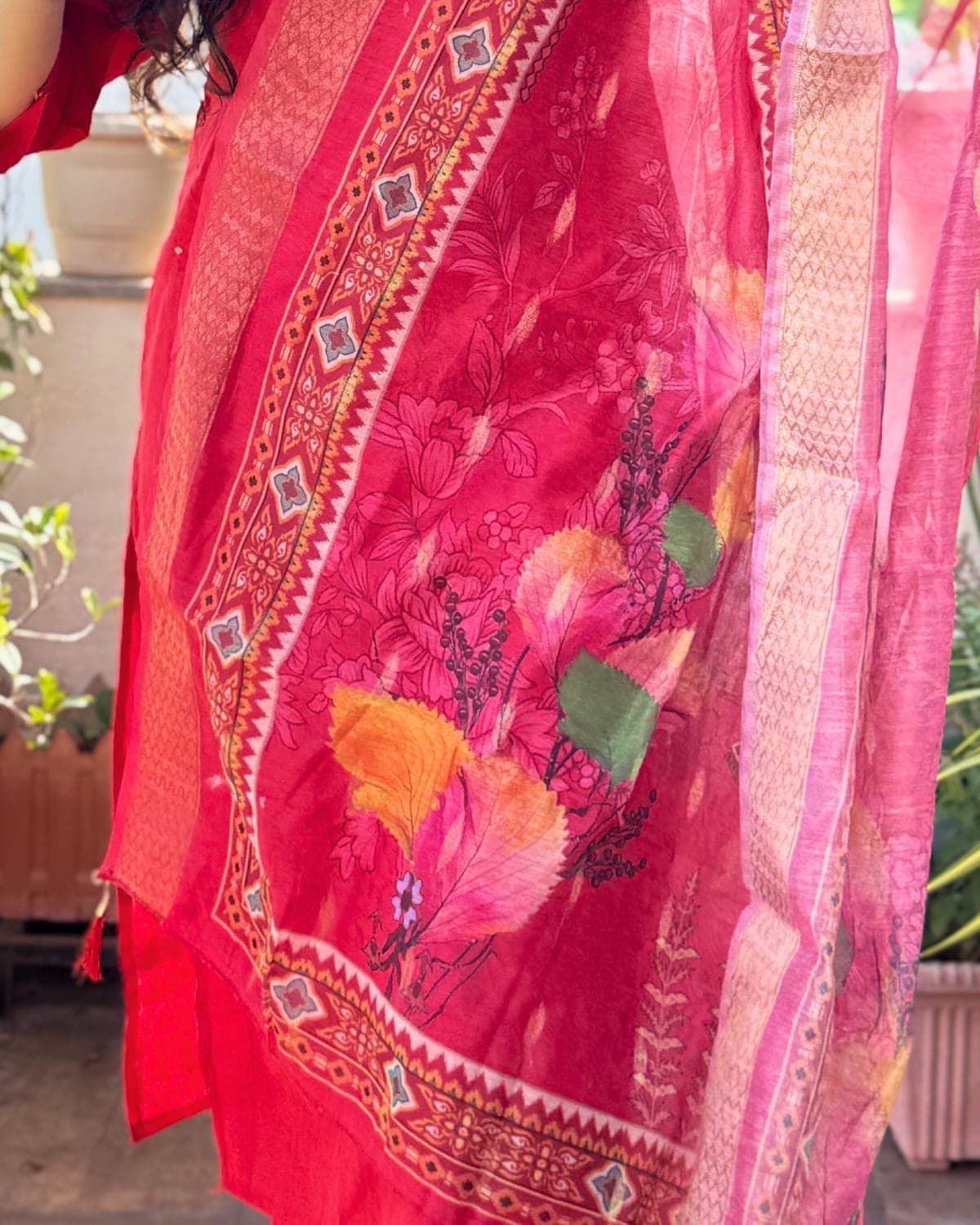 Kanira - Red Handwork 3-piece Suit — view 3