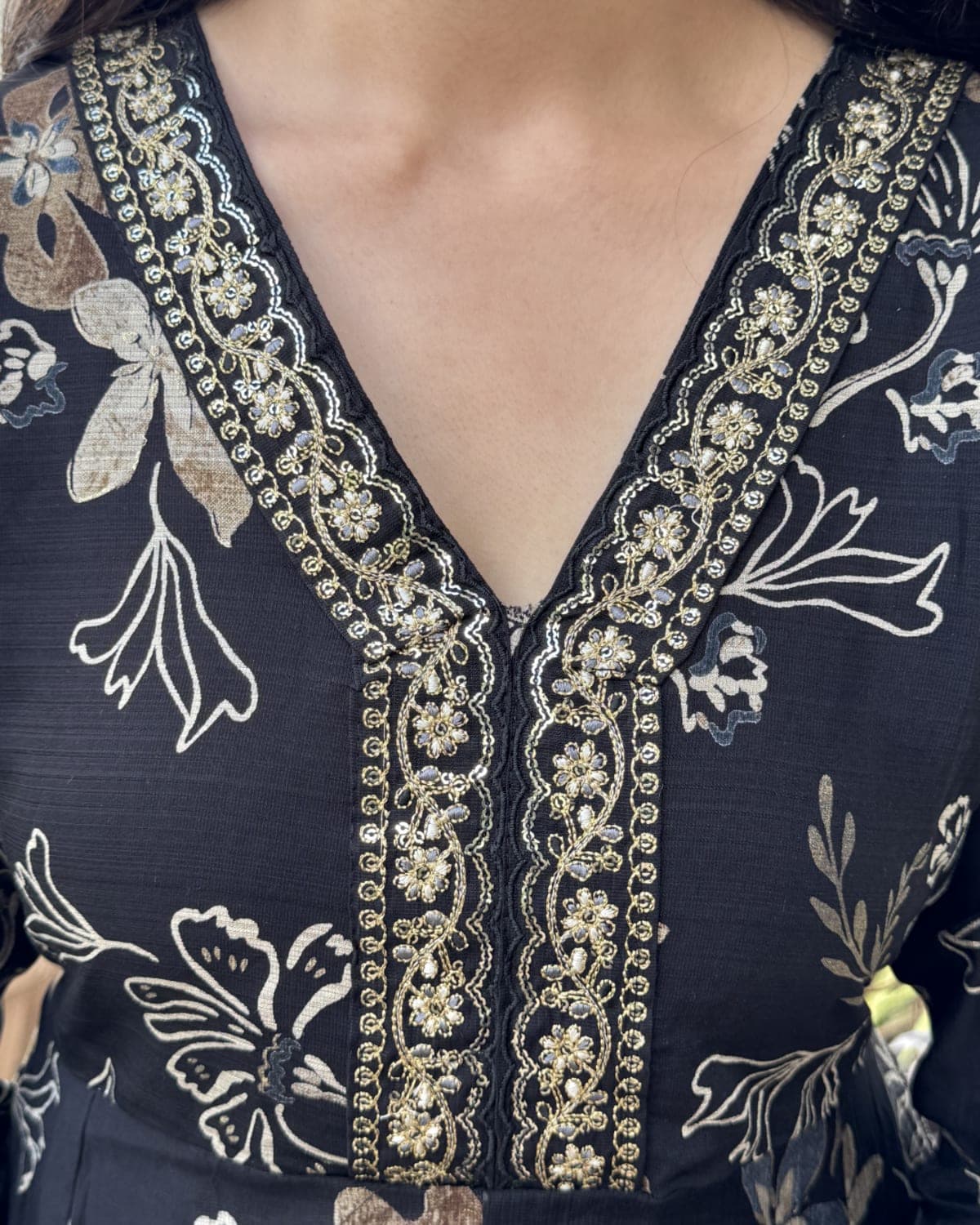 Tanirika - Printed Gher 3-piece Suit — view 2
