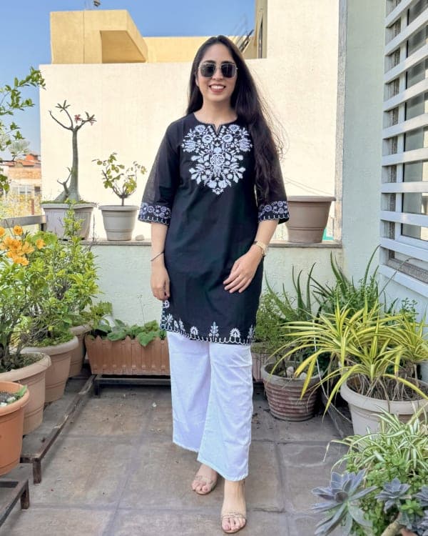 Ayra - Embroidered Cotton Co-ord Set
