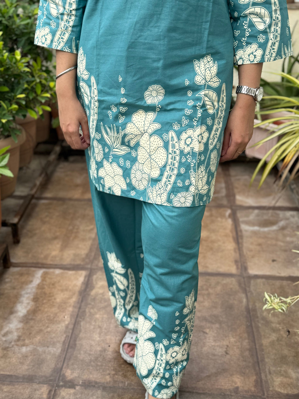 Indiraa - Blue & White Printed Co-ord Set
