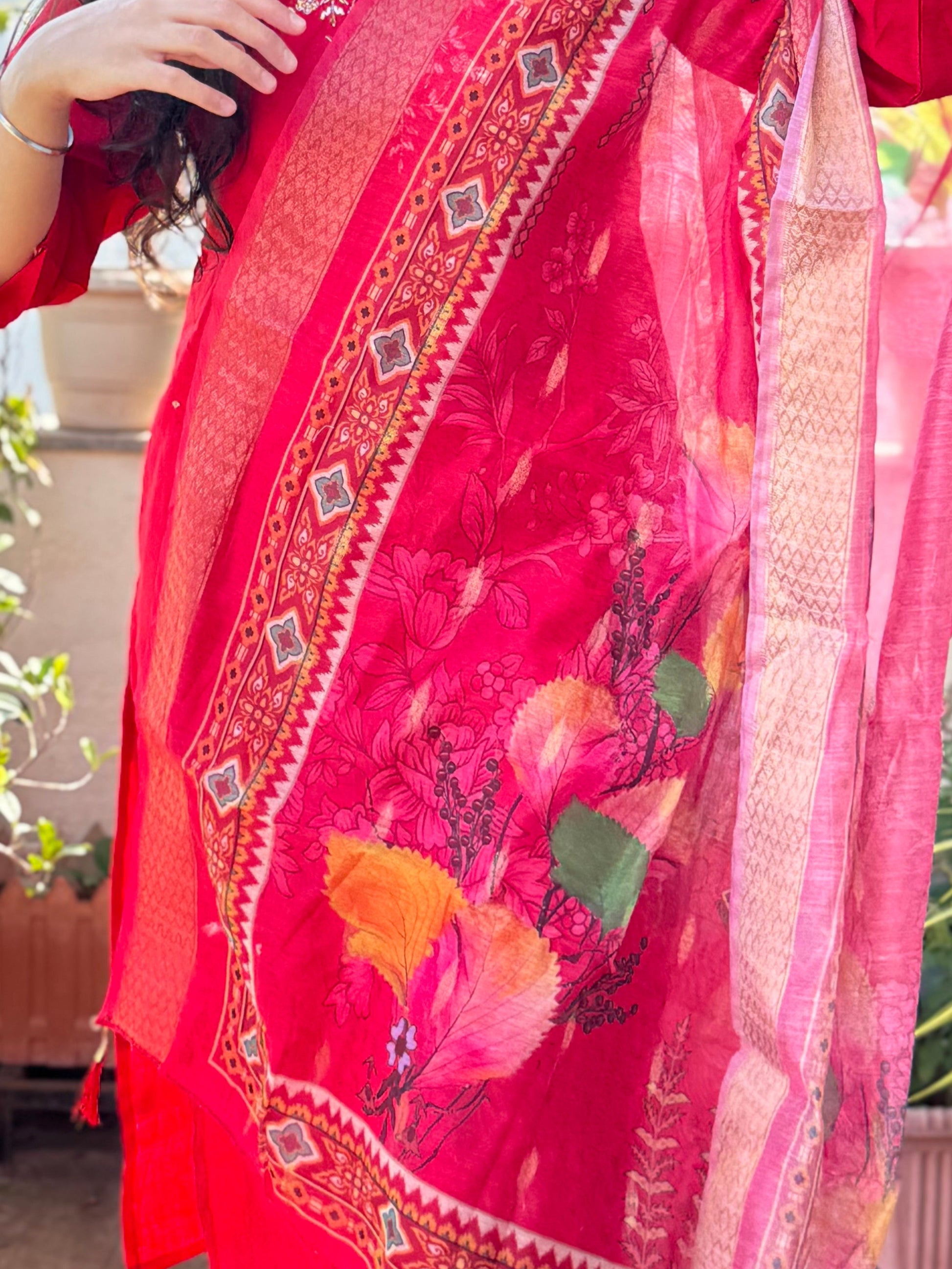 Kanira – Red Handwork 3-piece Suit