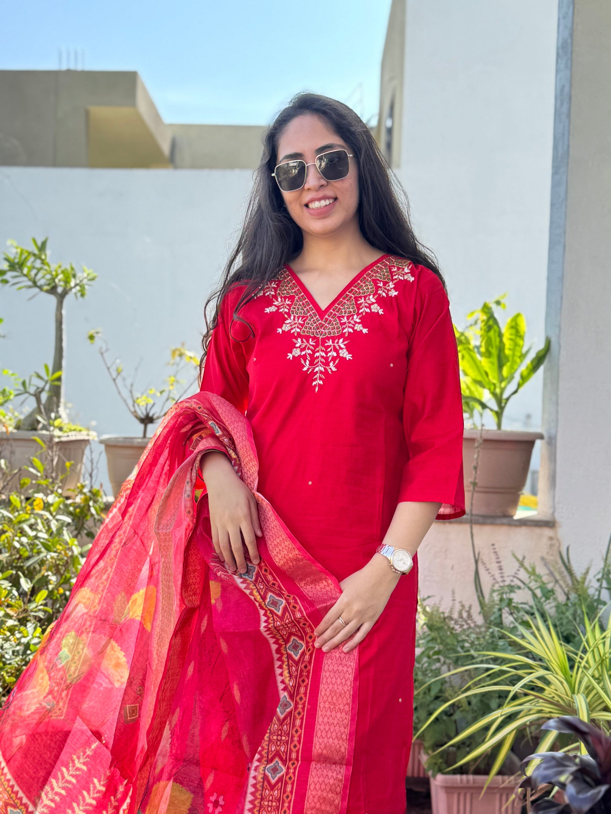 Kanira – Red Handwork 3-piece Suit