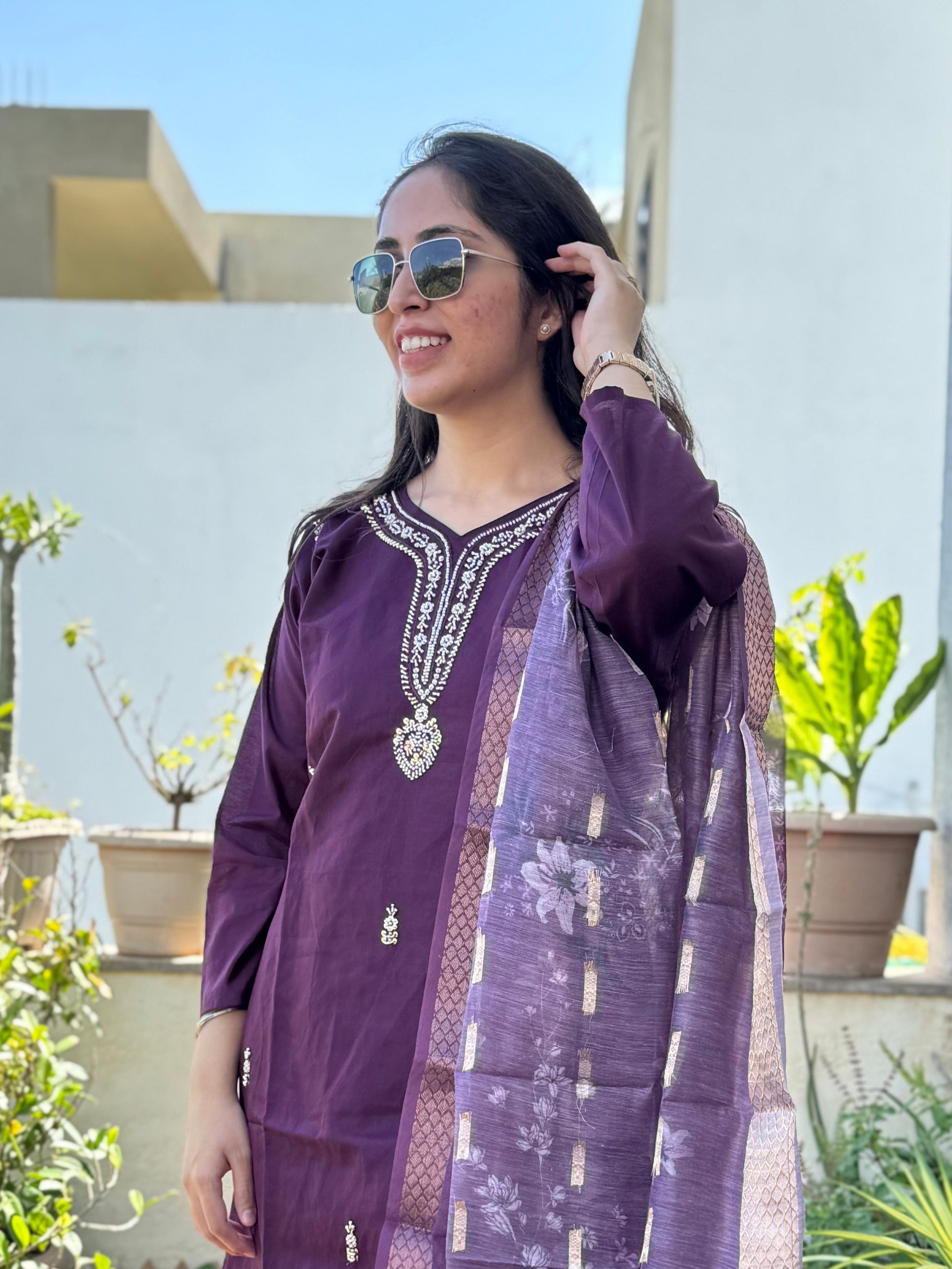 Yamika – Purple Handwork 3-piece Suit