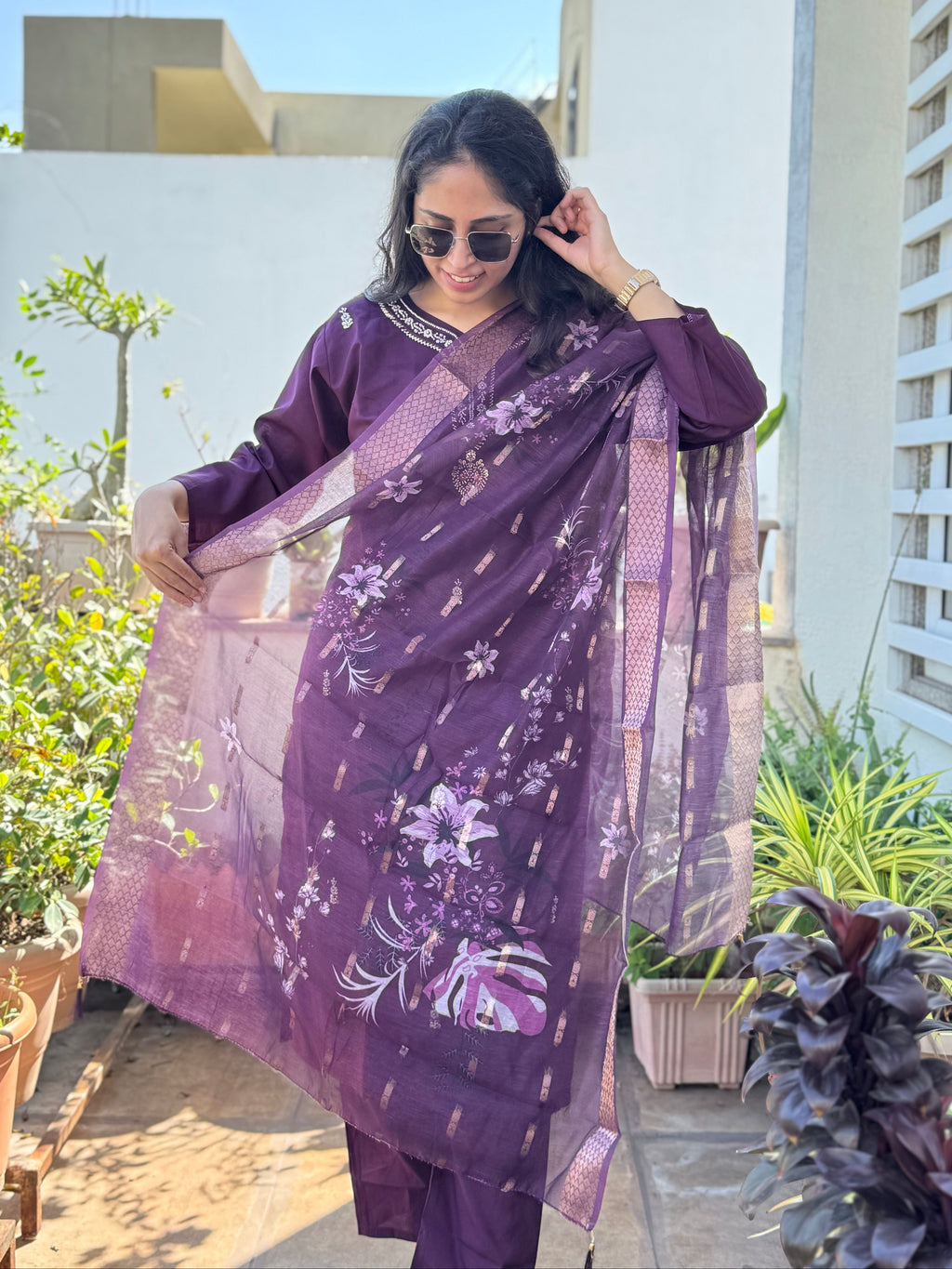 Yamika – Purple Handwork 3-piece Suit