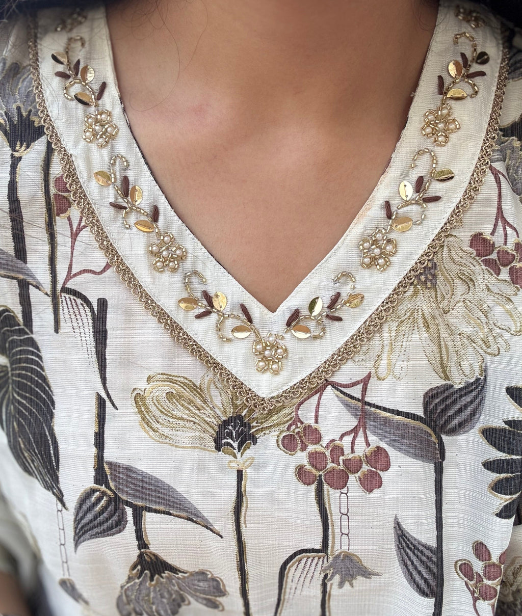 Kumud — White Printed Suit Set